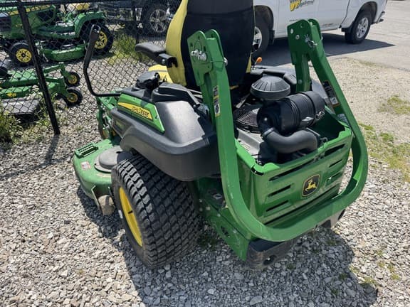 Image of John Deere Z930R equipment image 2