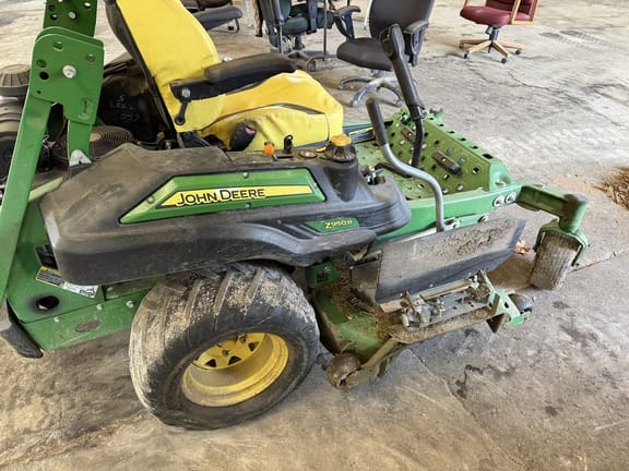 2021 John Deere Z950R Equipment Image0