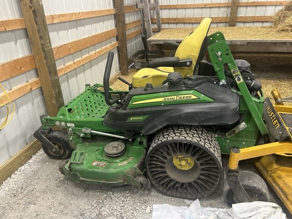 Image of John Deere Z960M equipment image 1