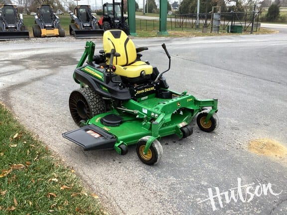 2021 John Deere Z970R Equipment Image0