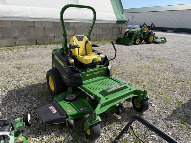 Image of John Deere Z997R equipment image 1