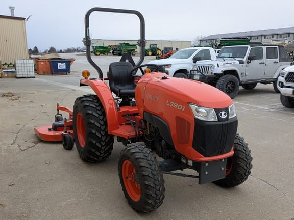 2021 Kubota L3901 Equipment Image0