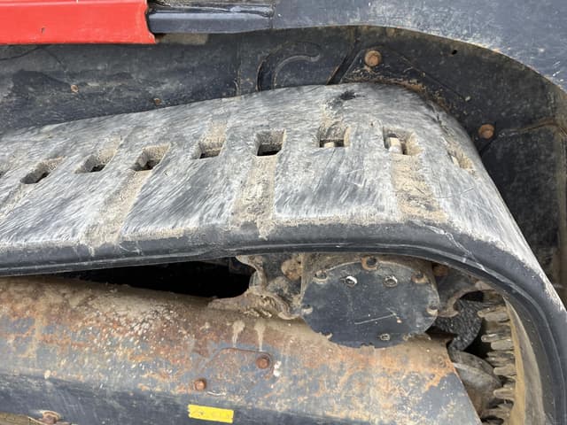 Image of Kubota SVL75-2 equipment image 4