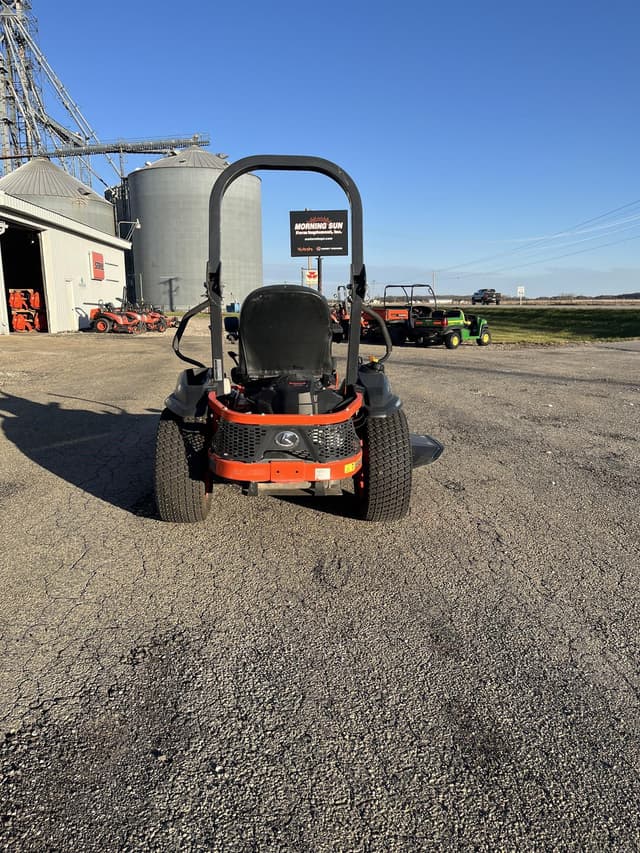 Image of Kubota Z422 equipment image 3