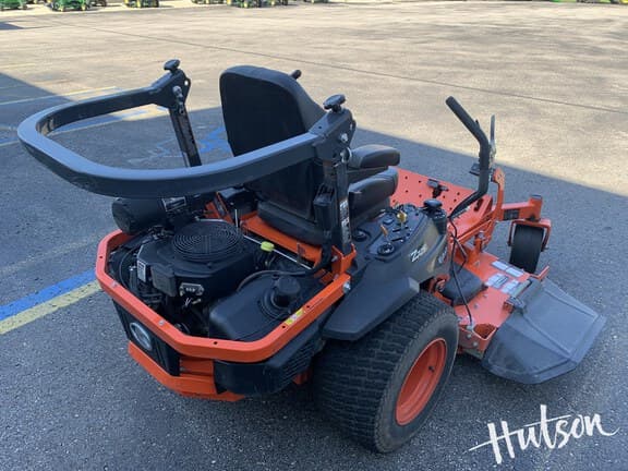 Image of Kubota Z725 equipment image 2