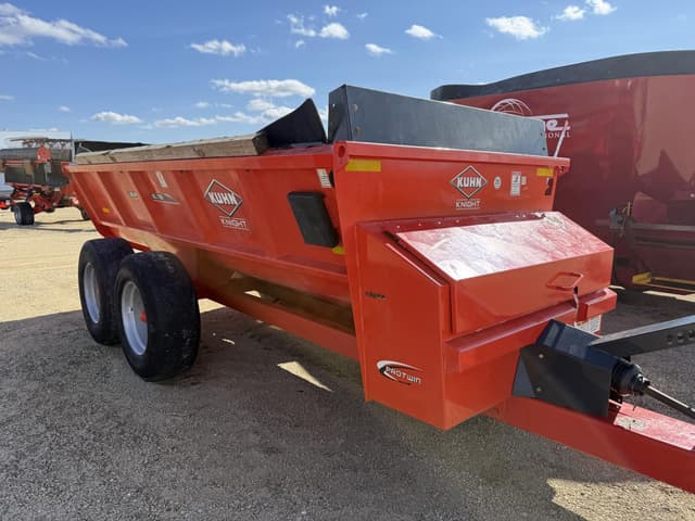 Image of Kuhn Knight SL118 equipment image 2
