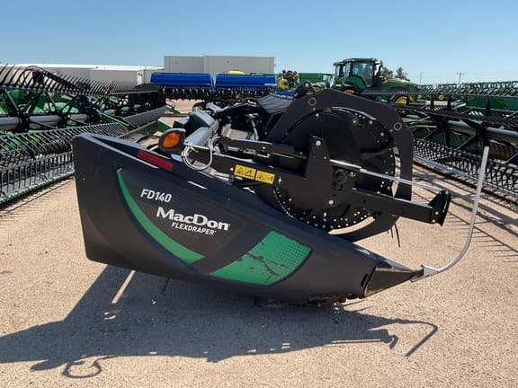 Image of MacDon FD140 equipment image 1