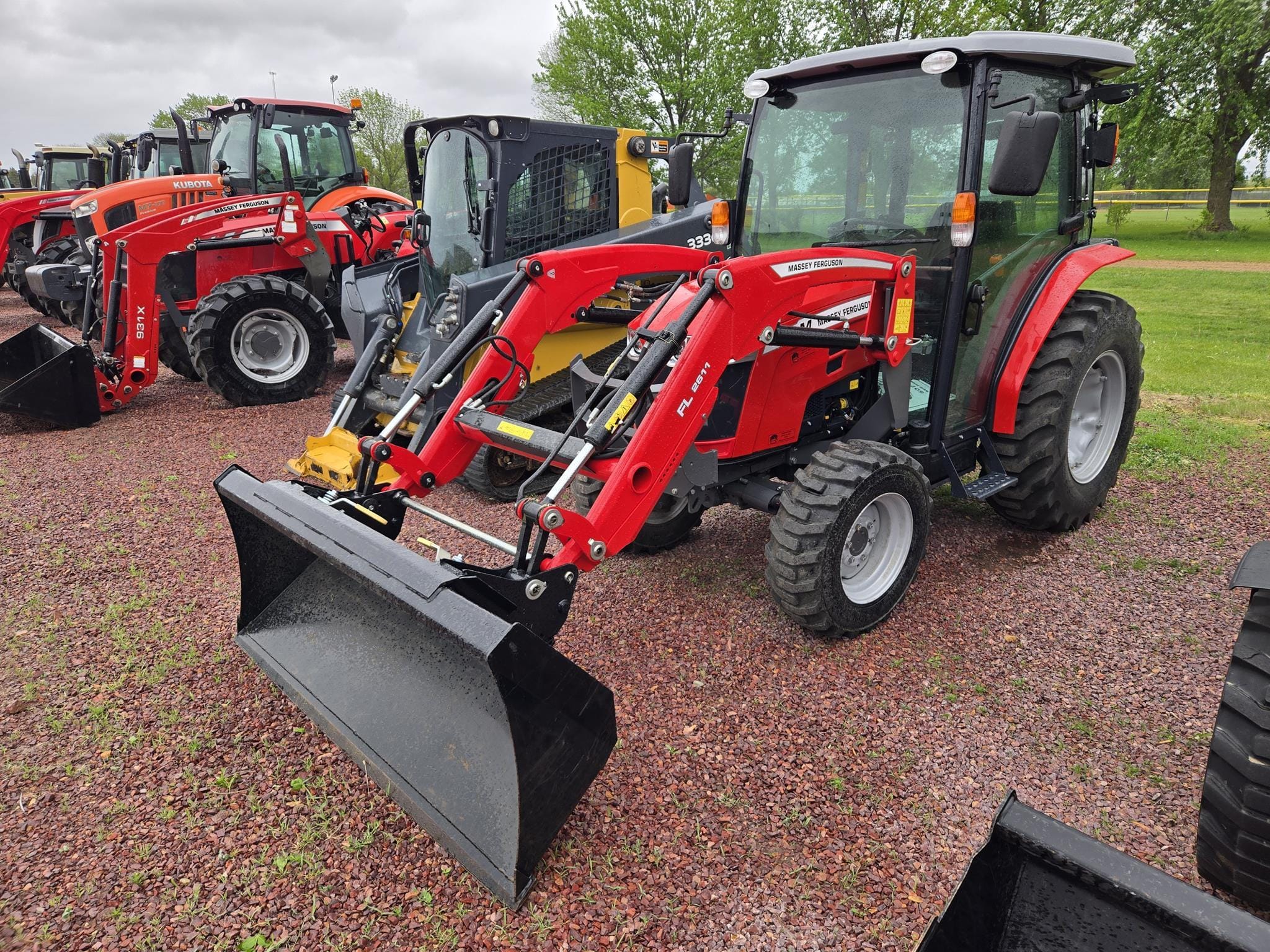 2021 Massey Ferguson 1835M Equipment Image0