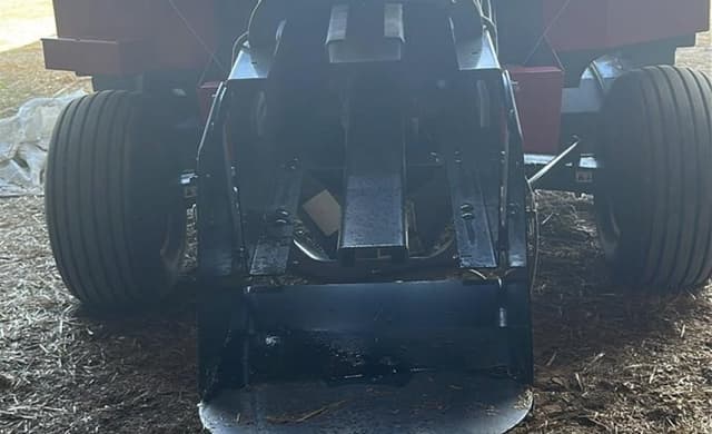 Image of Massey Ferguson 1840 equipment image 3