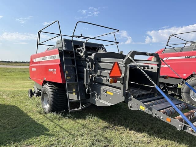 Image of Massey Ferguson 2270XD equipment image 3