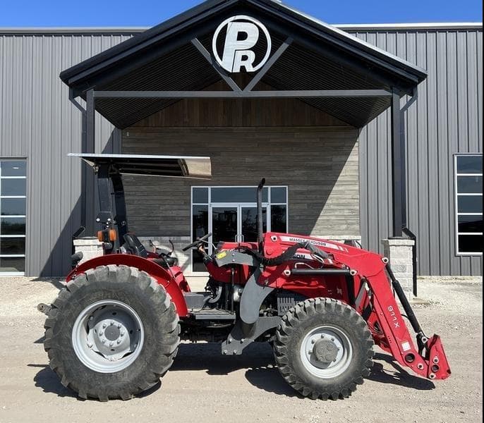 Image of Massey Ferguson 2607H Primary image