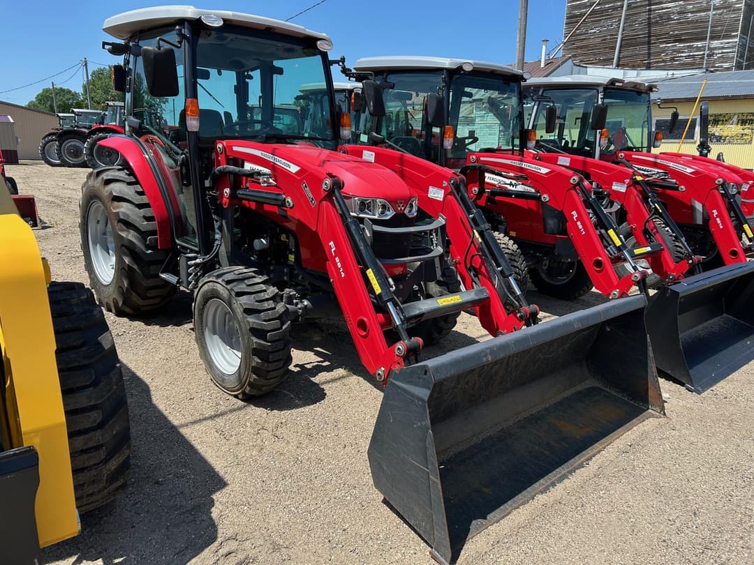 Image of Massey Ferguson 2850M Primary image