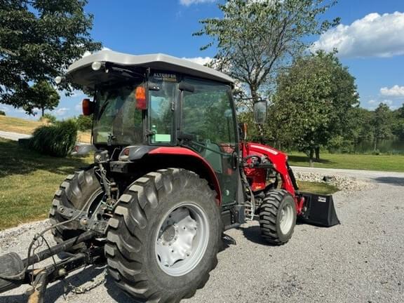 Image of Massey Ferguson 2860M equipment image 1