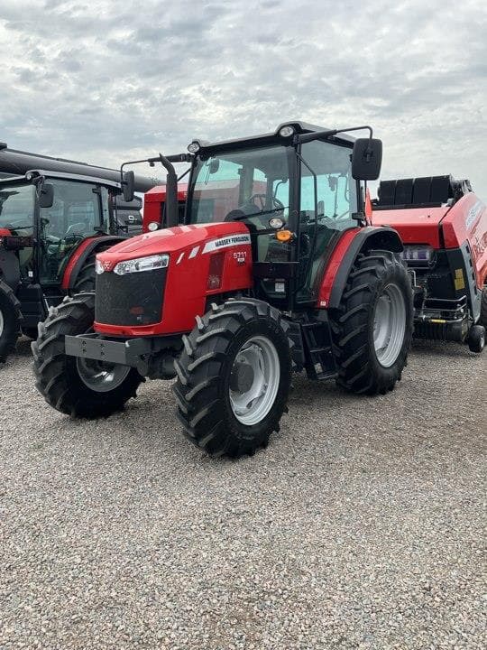 Image of Massey Ferguson 5711 Primary image