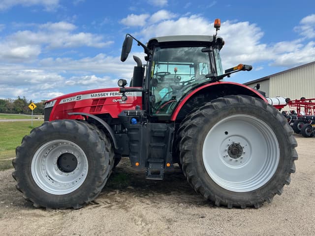 Image of Massey Ferguson 8737S equipment image 1