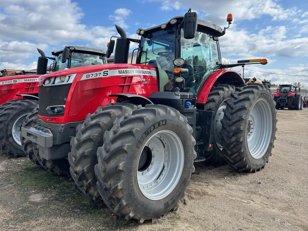 Image of Massey Ferguson 8737S Primary image