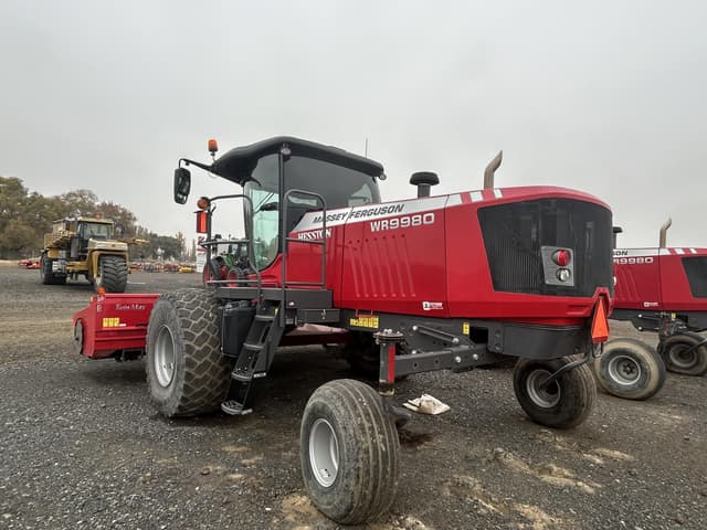 Image of Massey Ferguson WR9980 equipment image 2