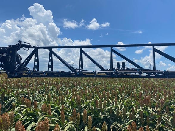 2021 Miller Nitro 7370 Equipment Image0