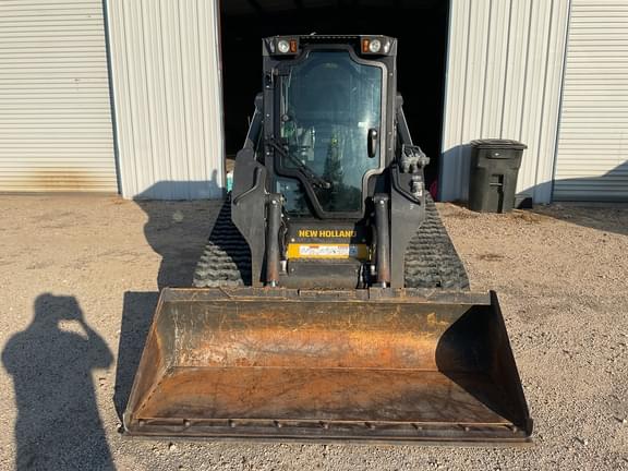 Image of New Holland C332 equipment image 3