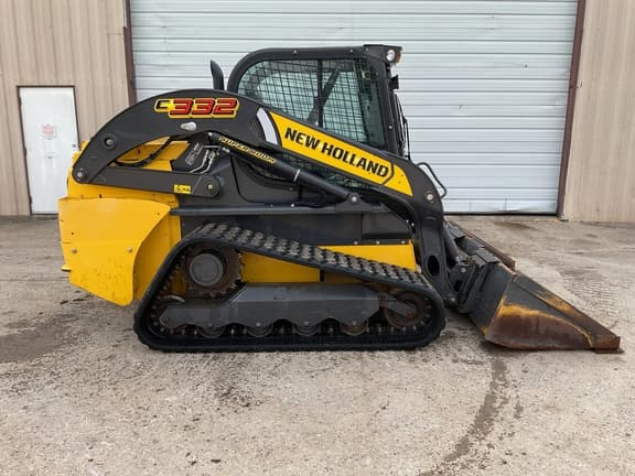 Image of New Holland C332 equipment image 3