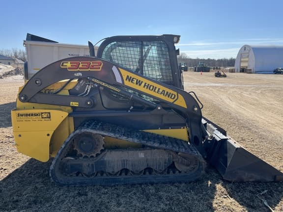 Image of New Holland C332 equipment image 1
