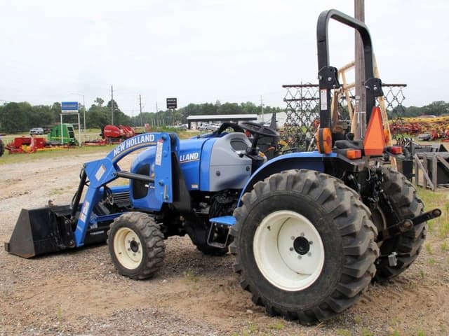Image of New Holland Workmaster 40 equipment image 3