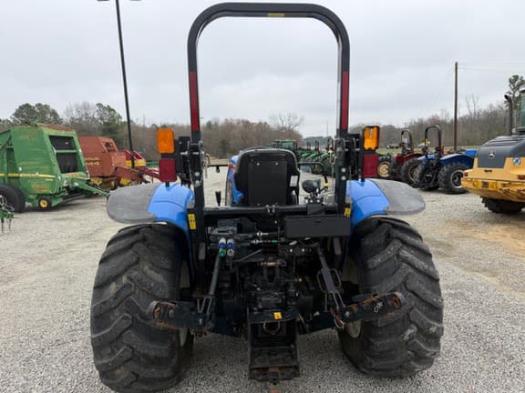 Image of New Holland Workmaster 95 equipment image 4