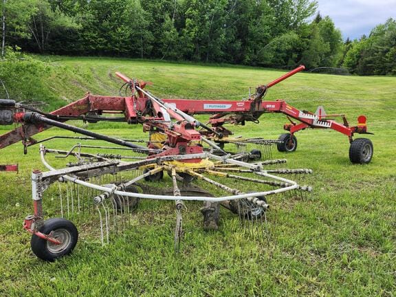 2021 Pottinger Top 812 Equipment Image0