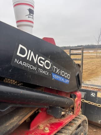 Image of Toro  Dingo TX-1000 equipment image 1