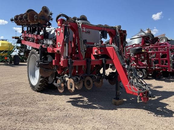 2021 Unverferth Nutrimax 2600 Equipment Image0