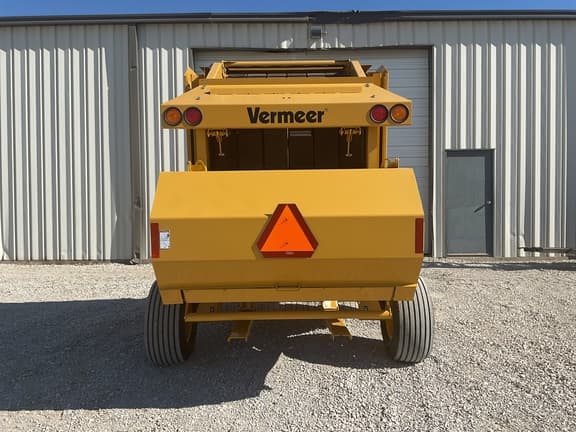 Image of Vermeer 504R equipment image 3