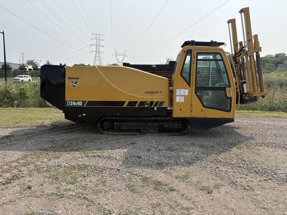 2021 Vermeer D24X40III Equipment Image0