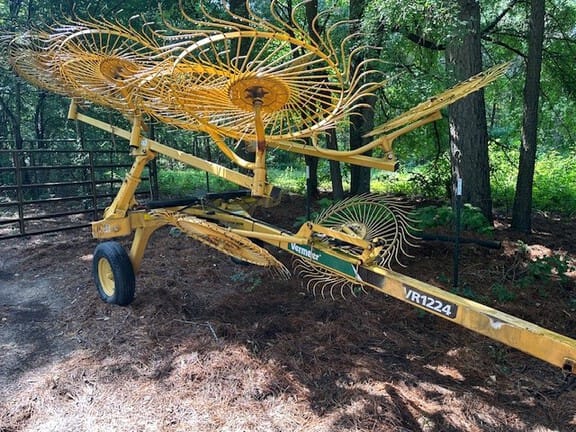 2021 Vermeer VR1224 Equipment Image0