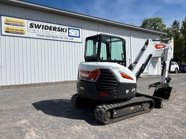Image of Bobcat E42 equipment image 2