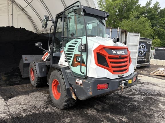 Image of Bobcat L85 equipment image 2