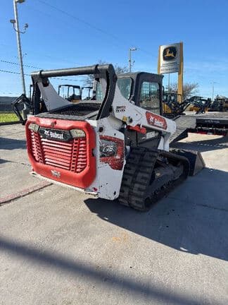 Image of Bobcat T76 equipment image 2