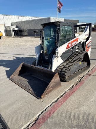 Image of Bobcat T76 Primary image