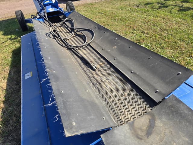 Image of Brandt GrainDeck equipment image 3