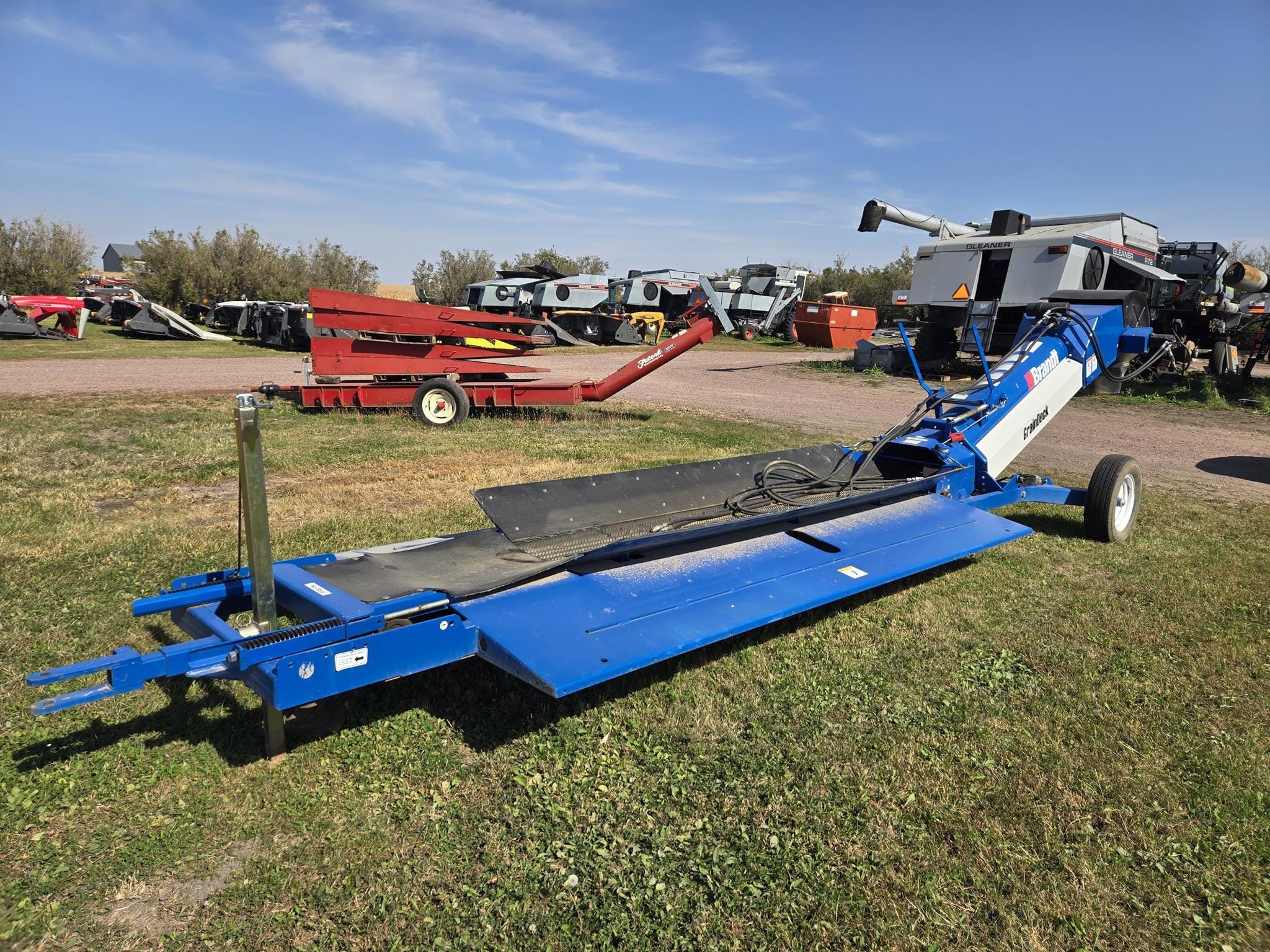 2022 Brandt GrainDeck Equipment Image0