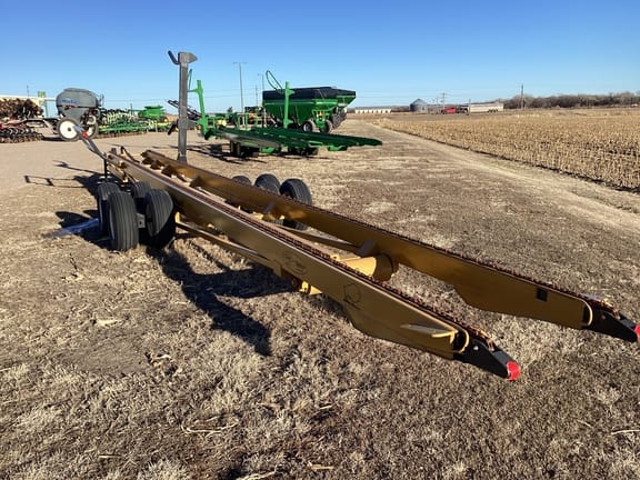 2022 Buffalo 7800 Equipment Image0