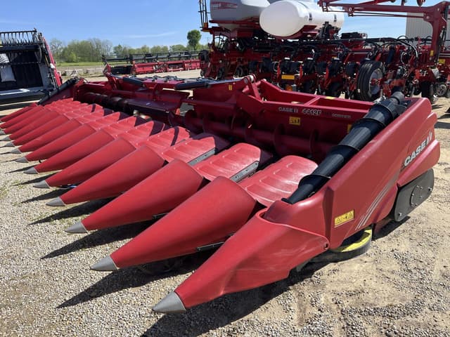 Image of Case IH 4412F equipment image 4