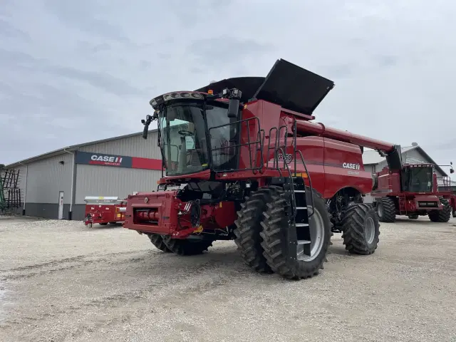 Image of Case IH 700 equipment image 1