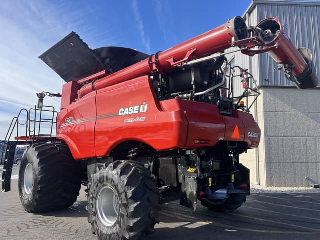 Image of Case IH 8250 equipment image 3