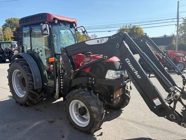 Image of Case IH Farmall 110N equipment image 1