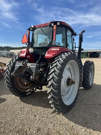 Image of Case IH Farmall 130A equipment image 1