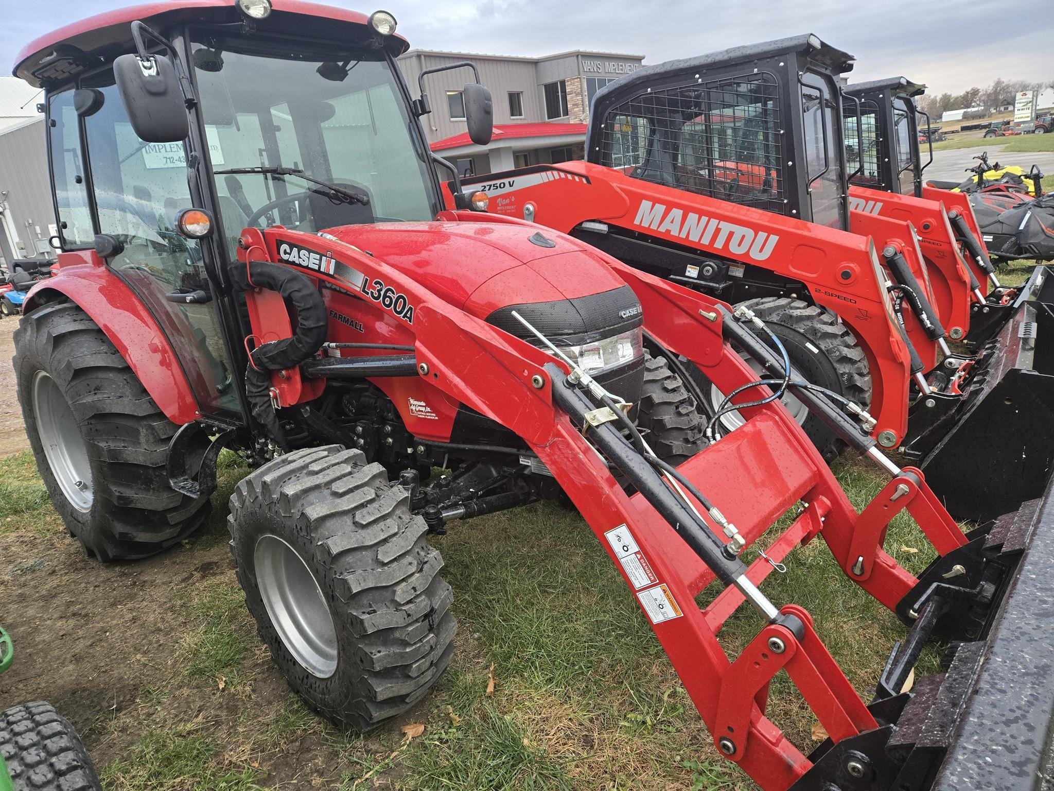 2022 Case IH Farmall 55C Equipment Image0