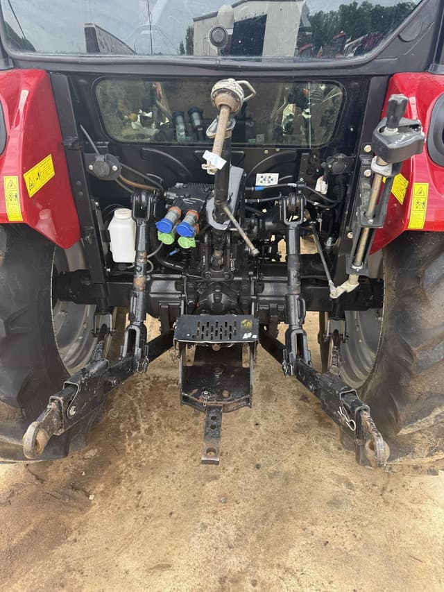 Image of Case IH Farmall 75A equipment image 4