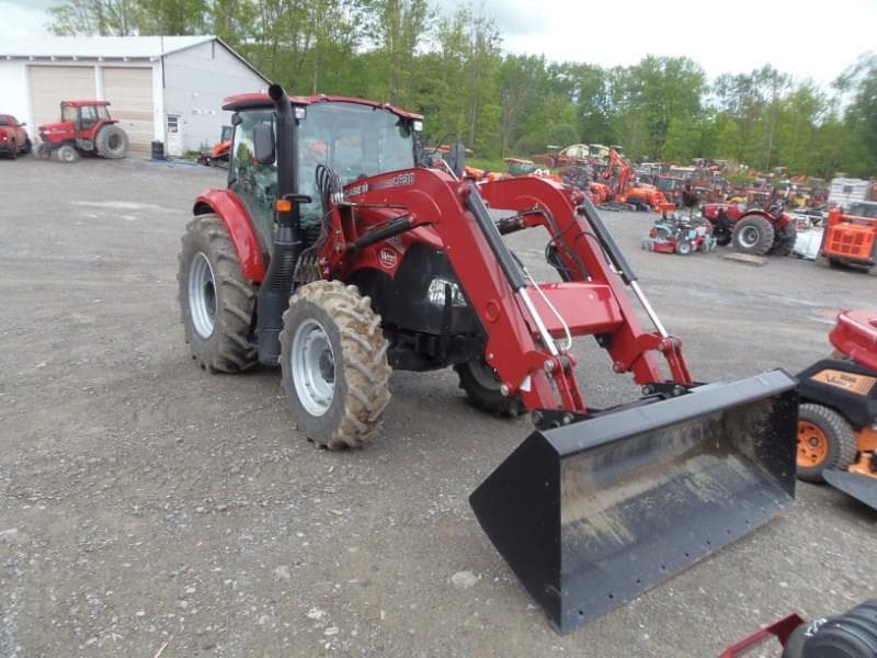 Image of Case IH Farmall 90C Primary image