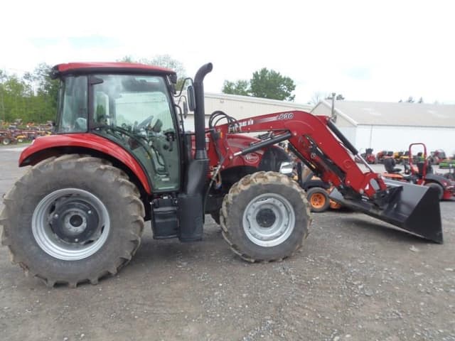 Image of Case IH Farmall 90C equipment image 2
