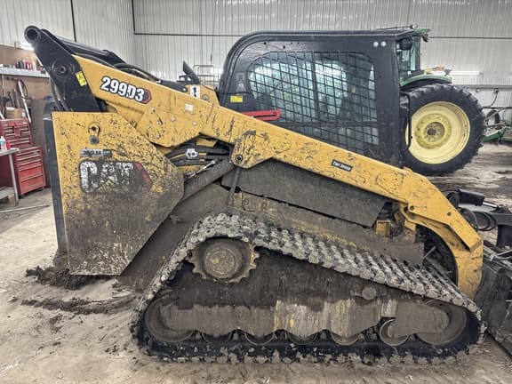 Image of Caterpillar 299D3 equipment image 2